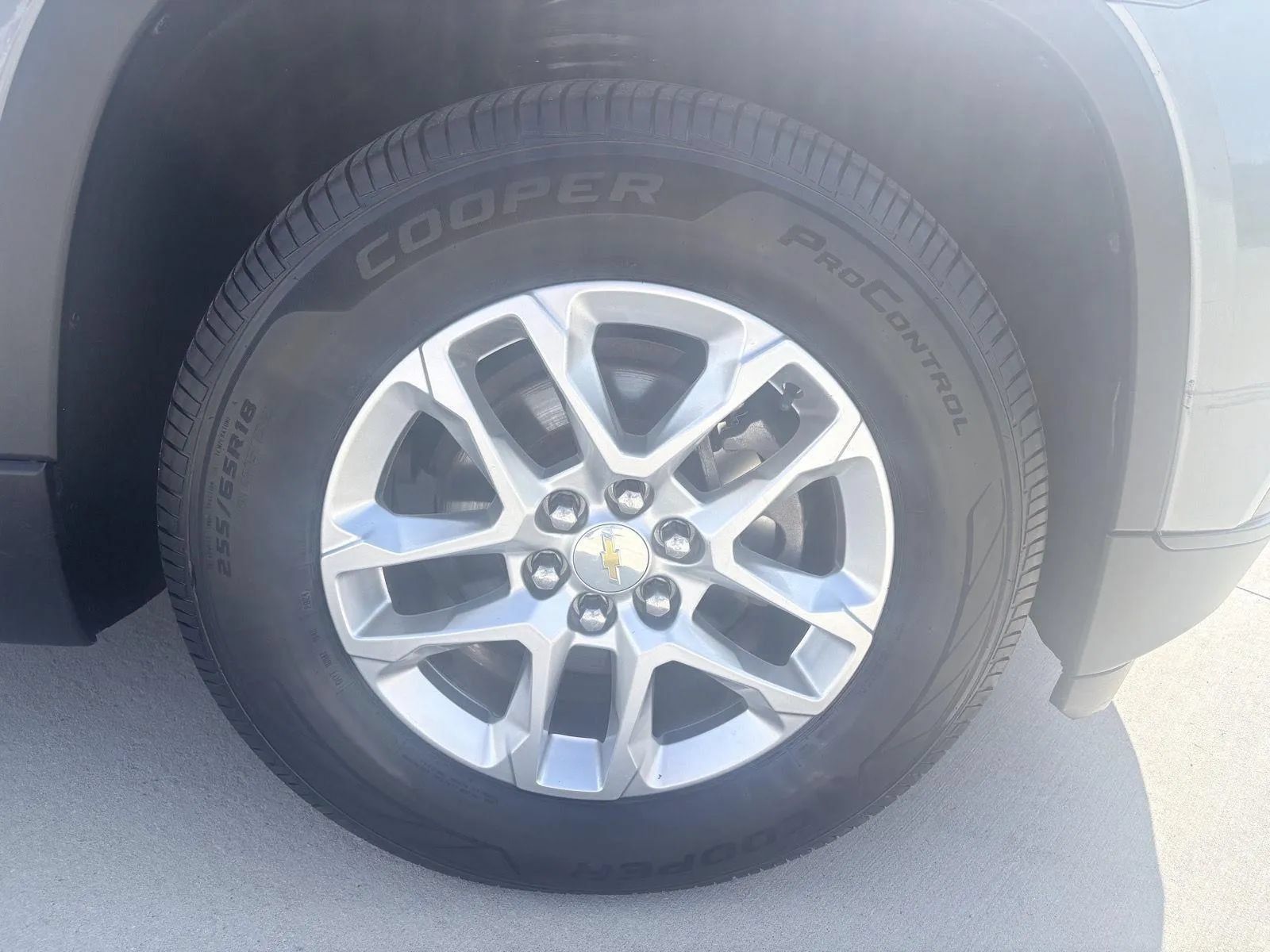 Used 2019 Chevrolet Traverse LS AWD/4WD image 10