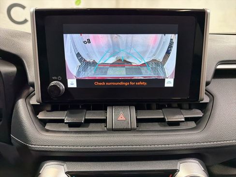 Used 2025 Toyota RAV4 LE image 30