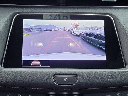 Used 2020 Cadillac XT4 Sport w/ Driver Awareness Package image 12