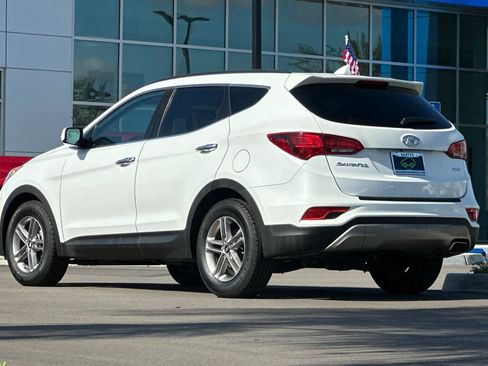 Used 2017 Hyundai Santa Fe Sport FWD image 6