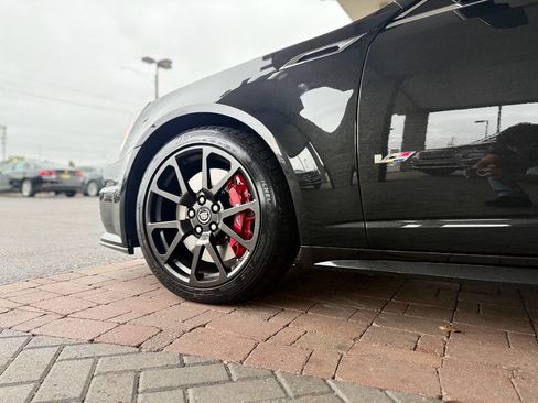 Used 2015 Cadillac CTS V image 8