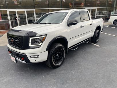 Used 2021 Nissan Titan PRO-4X w/ Pro-4x Convenience Package