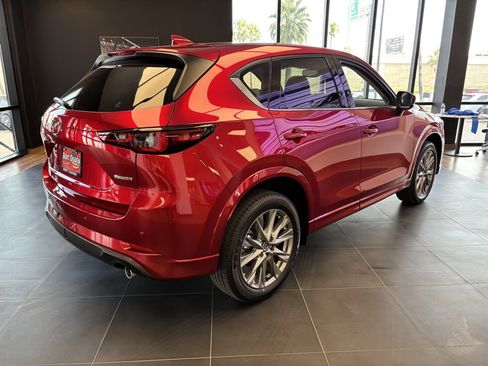 New 2025 MAZDA CX-5 AWD 2.5 S w/ Premium Plus Pkg image 6