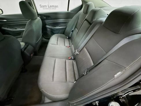 Used 2024 Nissan Altima 2.5 SV image 22