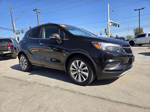 Used 2018 Buick Encore Preferred FWD image 4