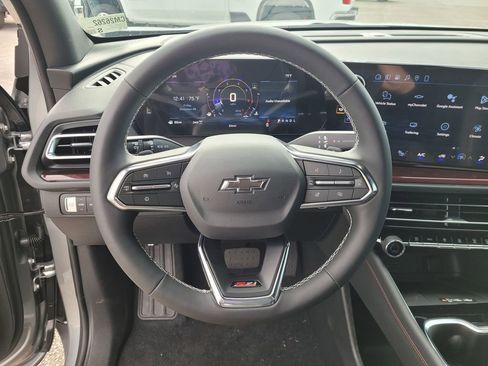 New 2026 Chevrolet Traverse Z71 w/ Driver Confidence Package image 19