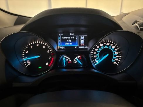 Used 2013 Ford Escape Titanium FWD image 31