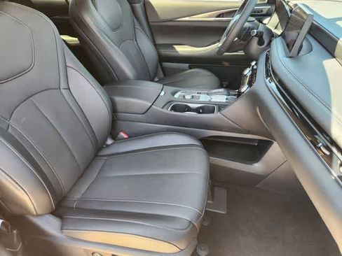 Certified 2026 INFINITI QX60 Luxe w/ Cargo Package image 14