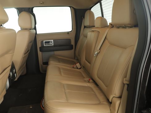 Used 2013 Ford F150 Lariat w/ Lariat Chrome Pkg image 14