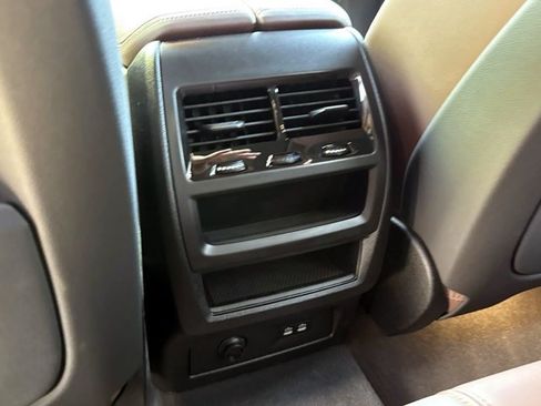 New 2026 BMW X5 xDrive40i w/ M Sport Package AWD/4WD image 16