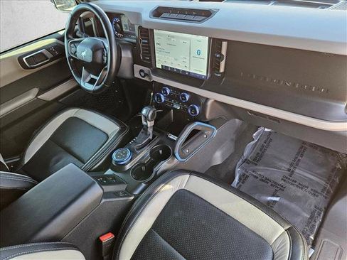 Used 2022 Ford Bronco Wildtrak AWD/4WD image 26
