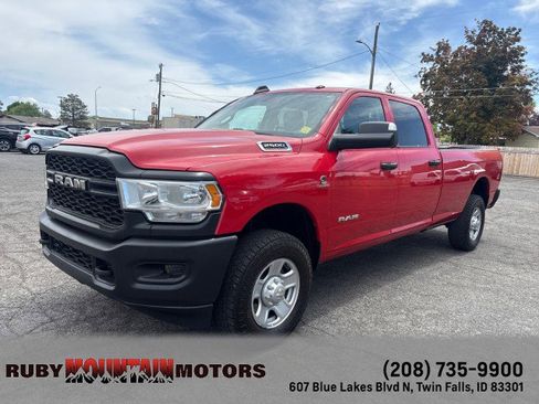 Used 2020 RAM 2500 Tradesman AWD/4WD image 3