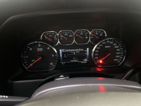 Used 2015 Chevrolet Silverado 1500 LT image 30