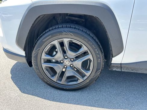 Used 2022 Toyota RAV4 Adventure AWD/4WD image 46