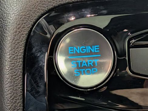 Used 2024 Ford Escape ST-Line Select w/ Tech Pack #2 image 25