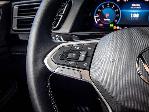 New 2026 Volkswagen Atlas Cross Sport SE image 31