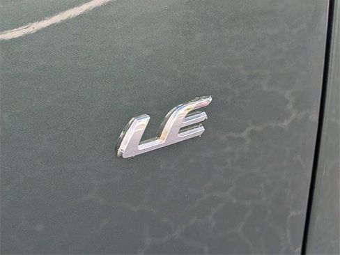 Used 2023 Toyota Corolla Cross LE image 10