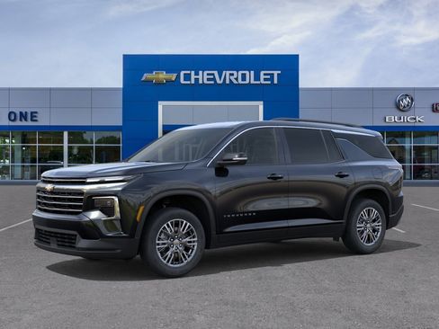 New 2026 Chevrolet Traverse LT w/ Driver Confidence Package AWD/4WD image 26