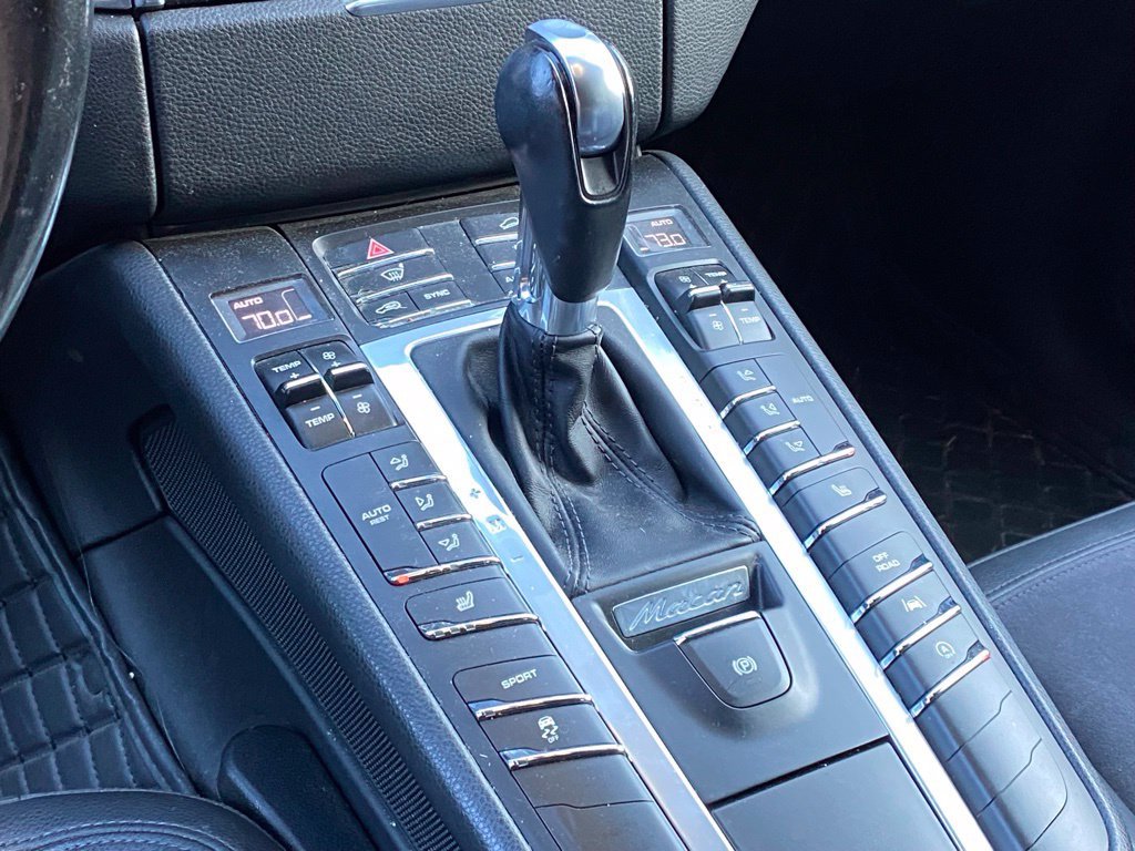 Used 2017 Porsche Macan AWD/4WD image 9