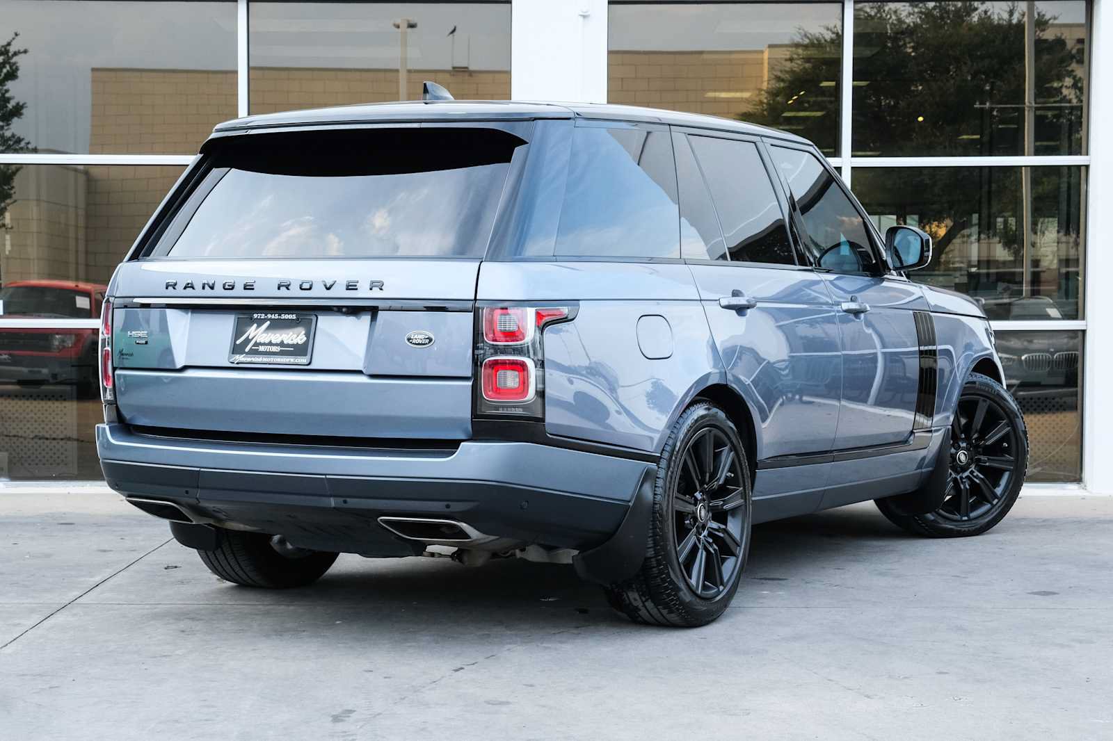 Used 2020 Land Rover Range Rover HSE AWD/4WD image 9