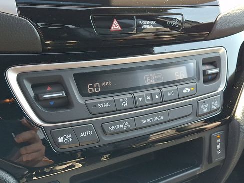 Used 2017 Honda Ridgeline Black Edition image 16