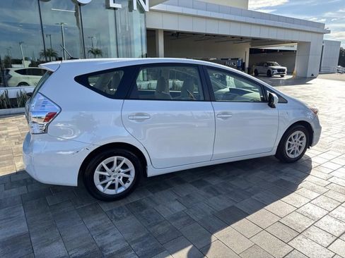 Used 2013 Toyota Prius V Three image 2