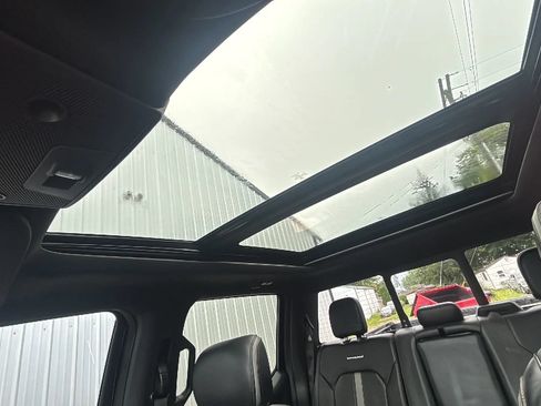 Used 2019 Ford F150 Platinum w/ Technology Package AWD/4WD image 29