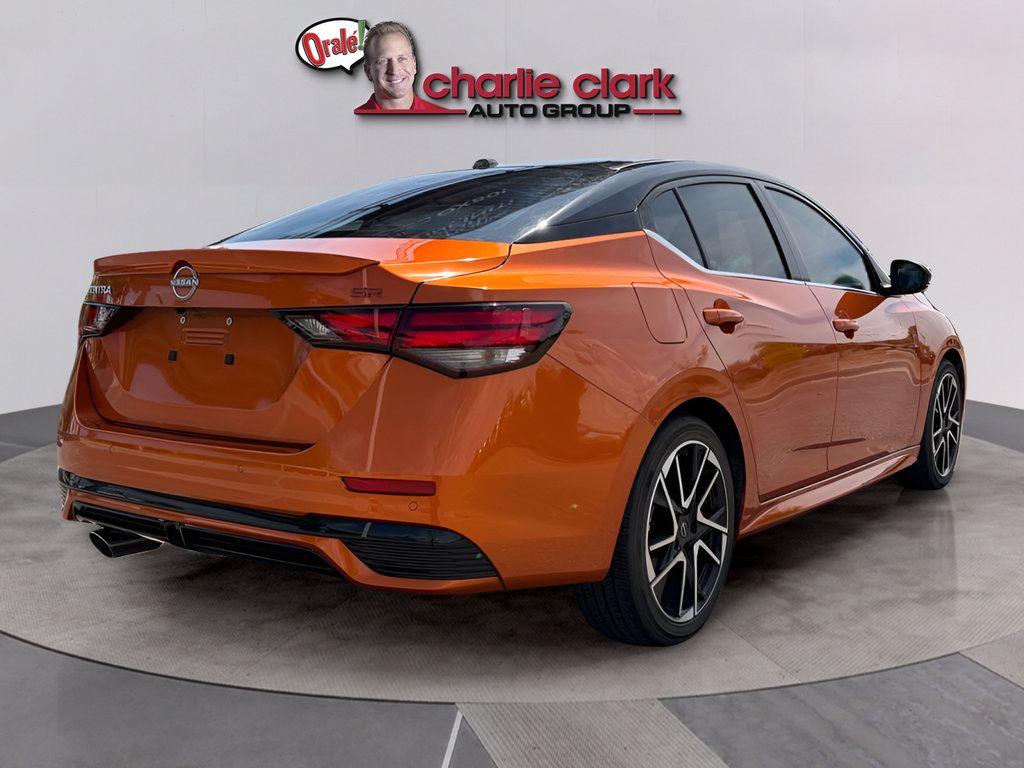 Used 2025 Nissan Sentra SR FWD image 5