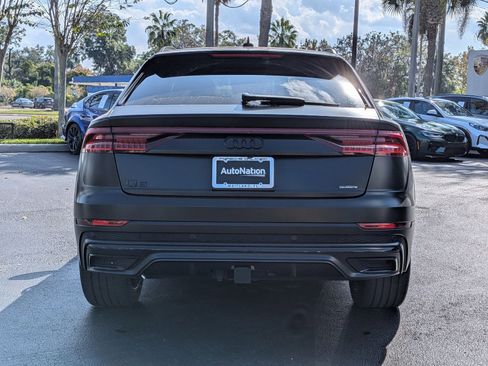 Used 2022 Audi Q8 Prestige w/ Prestige Package image 6