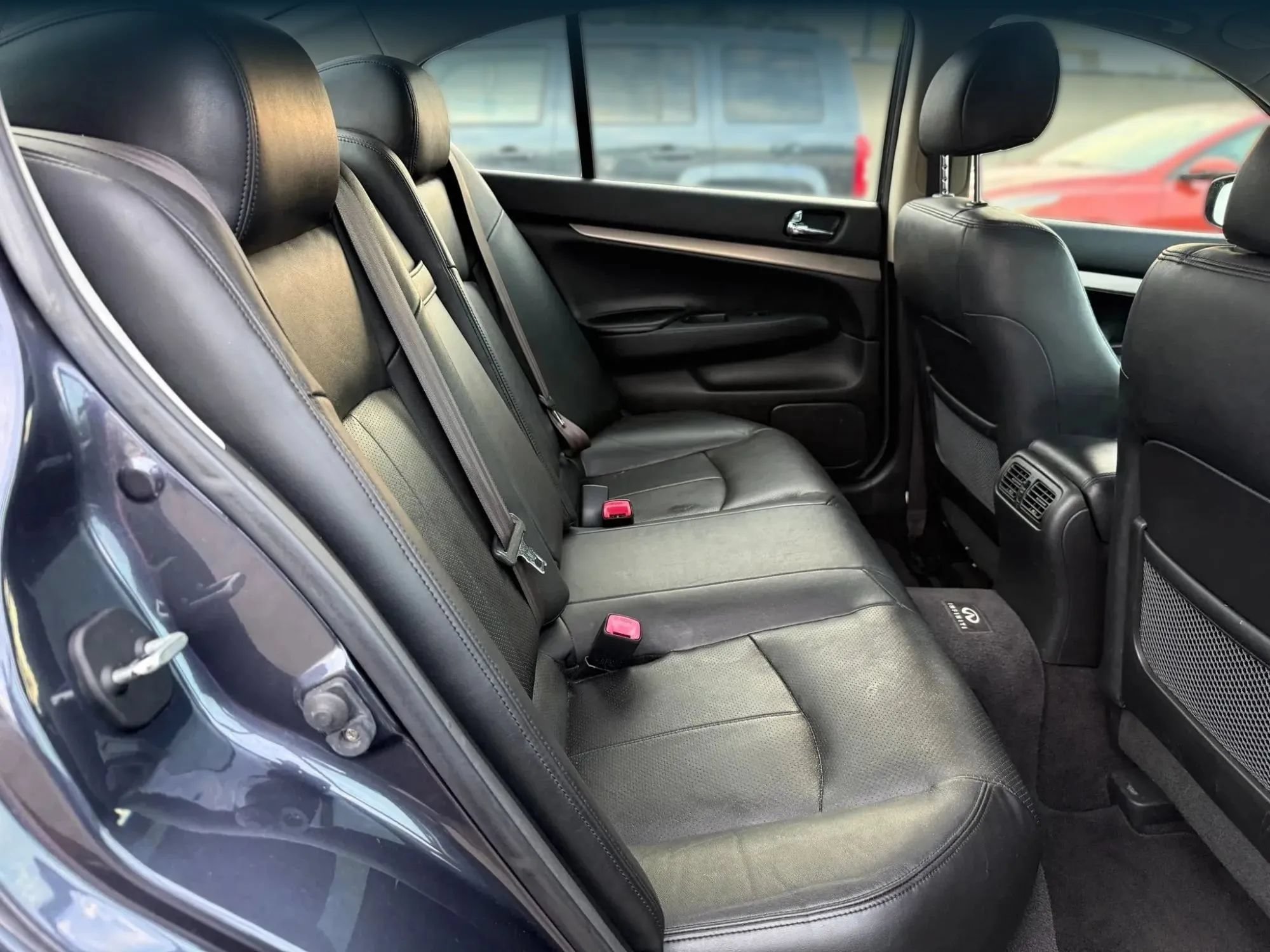 Used 2011 INFINITI G25 x w/ Moonroof Pkg AWD/4WD image 20