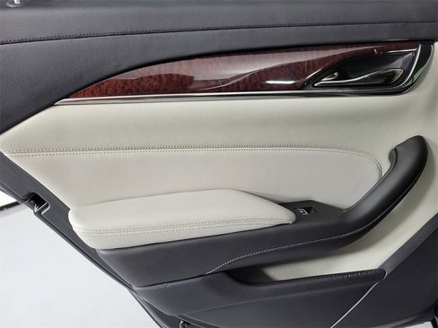 Used 2019 Cadillac CTS Sedan image 12