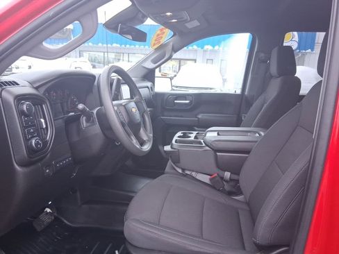 Used 2024 Chevrolet Silverado 2500 W/T image 13