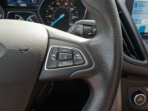 Used 2019 Ford Escape SE AWD/4WD image 25