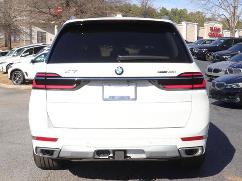 New 2026 BMW X7 xDrive40i w/ Premium Package image 5
