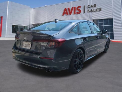 Used 2025 Honda Civic Sport image 6