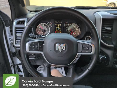 Used 2021 RAM 1500 Big Horn AWD/4WD image 14