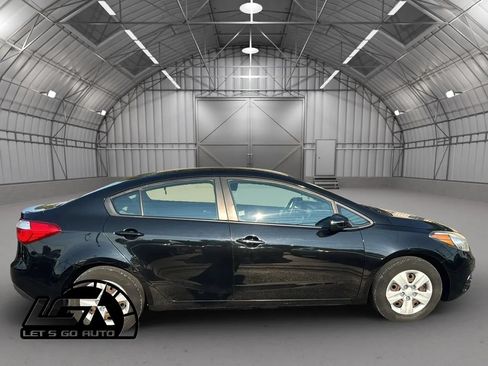 Used 2015 Kia Forte LX w/ Popular Package FWD image 8