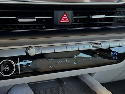 New 2025 Hyundai Ioniq 6 SEL image 24