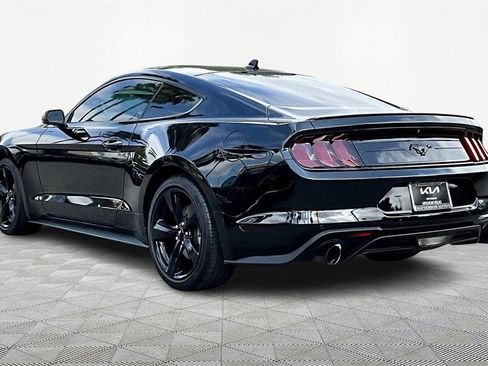 Used 2021 Ford Mustang Coupe image 6