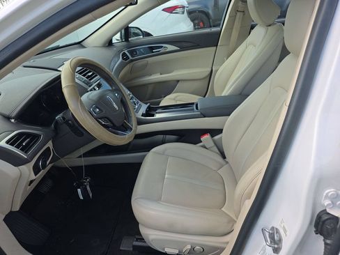 Used 2020 Lincoln MKZ Reserve w/ Elements Package FWD image 3