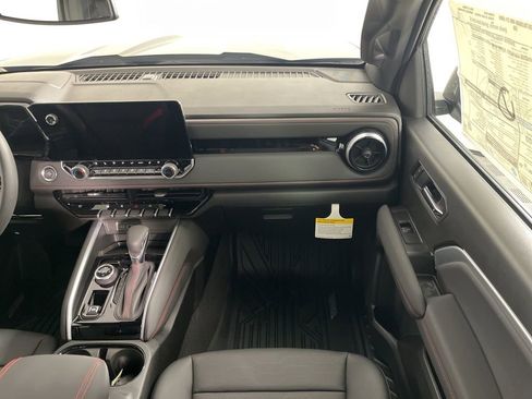 New 2026 Chevrolet Colorado Z71 w/ Z71 Convenience Package 2 image 14