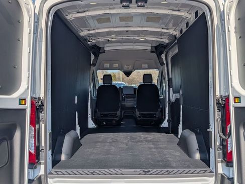 New 2026 Ford Transit 250 148 Medium Roof w/ Load Area Protection Package image 25