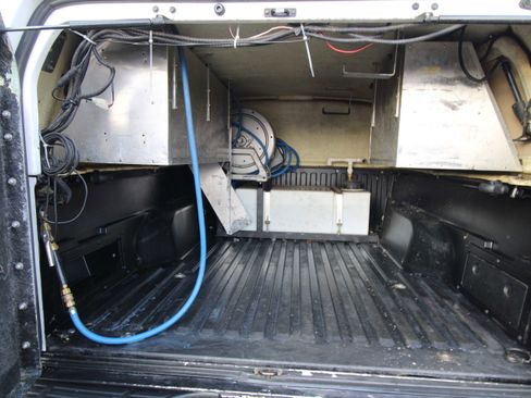 Used 2015 Toyota Tacoma PreRunner image 16