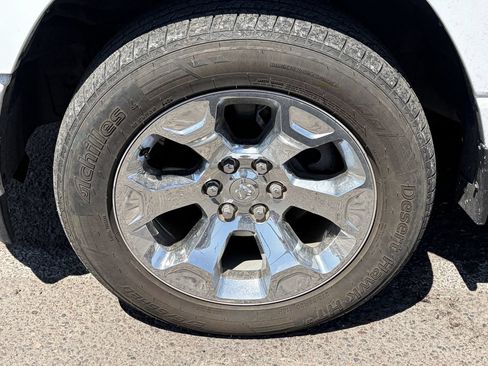 Used 2021 RAM 1500 Big Horn AWD/4WD image 5