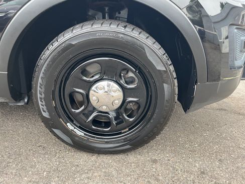 Used 2019 Ford Explorer 4WD Police Interceptor image 23