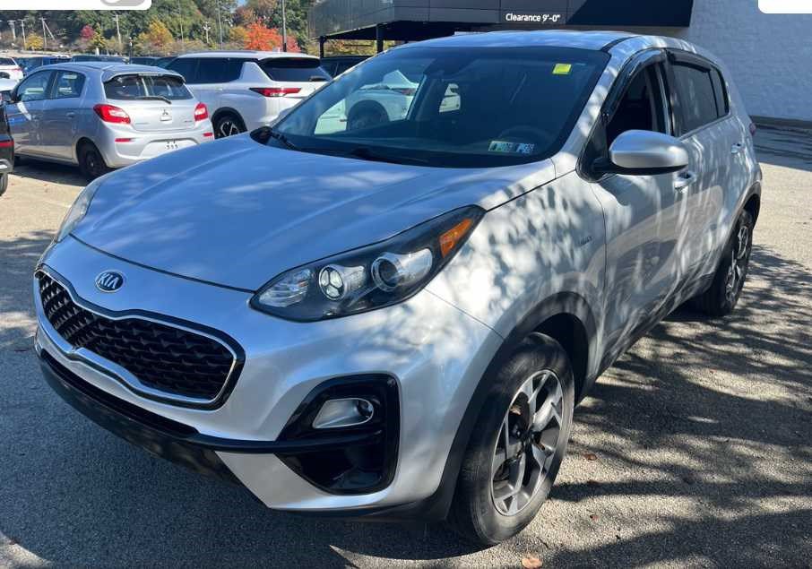Used 2020 Kia Sportage LX AWD/4WD image 3