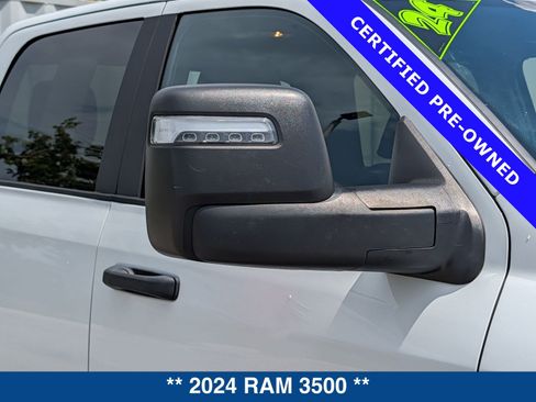 Used 2024 RAM 3500 Big Horn AWD/4WD image 11