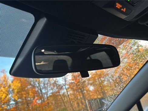 Used 2024 Toyota Corolla SE image 23