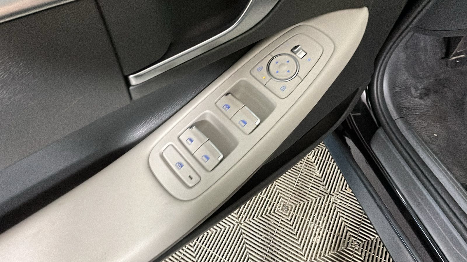Certified 2026 Hyundai Sonata SE FWD image 13