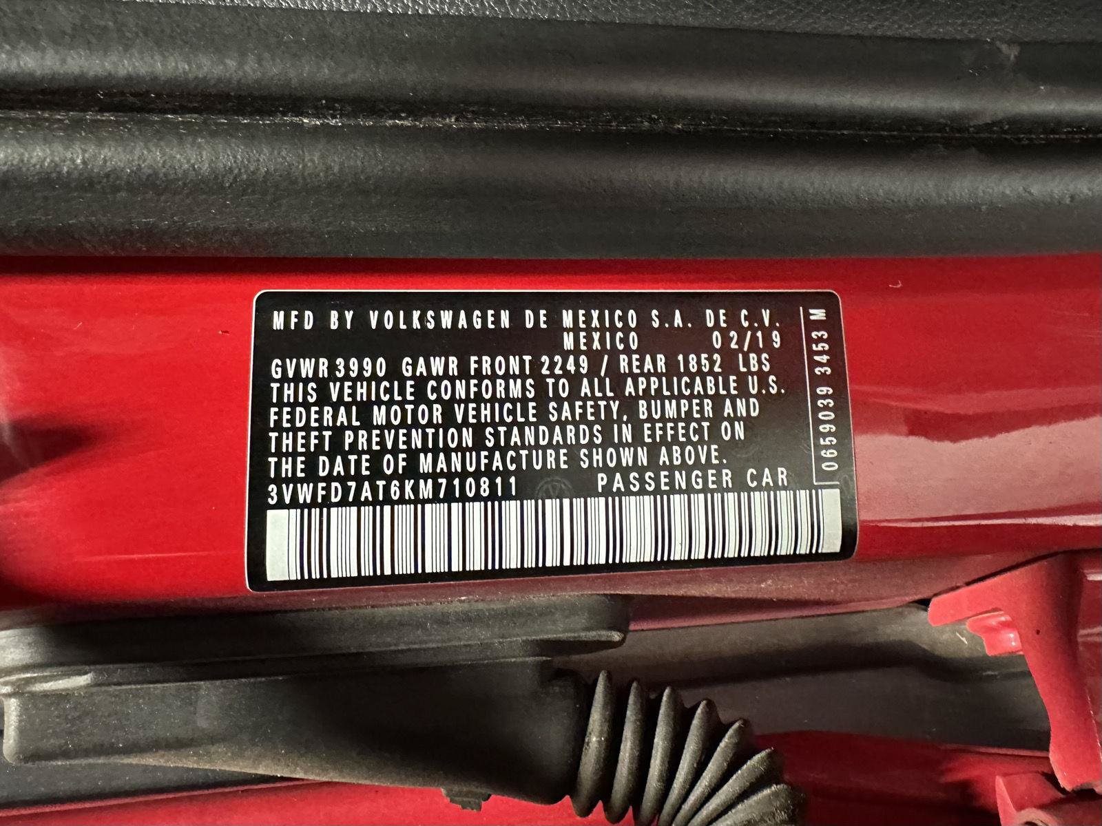 Used 2019 Volkswagen Beetle 2.0T FWD image 14